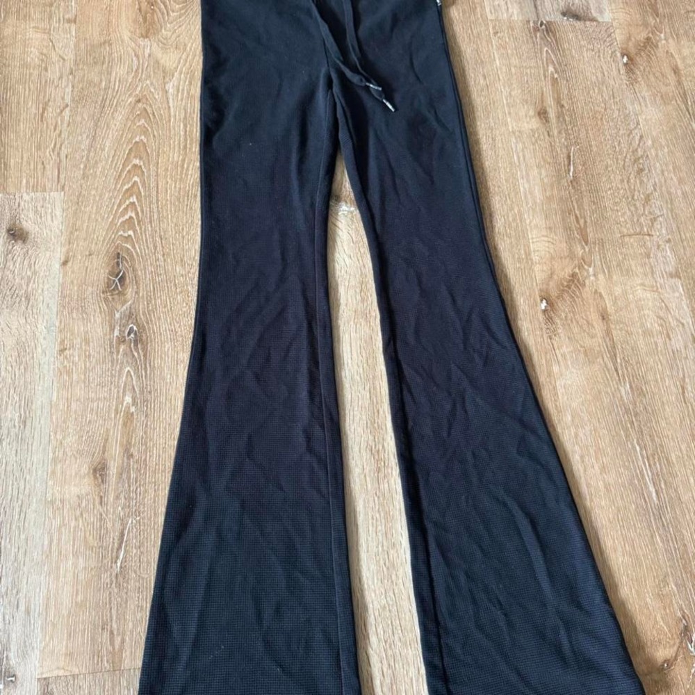 TNA Black Waffle Pants Size‎ 2XS